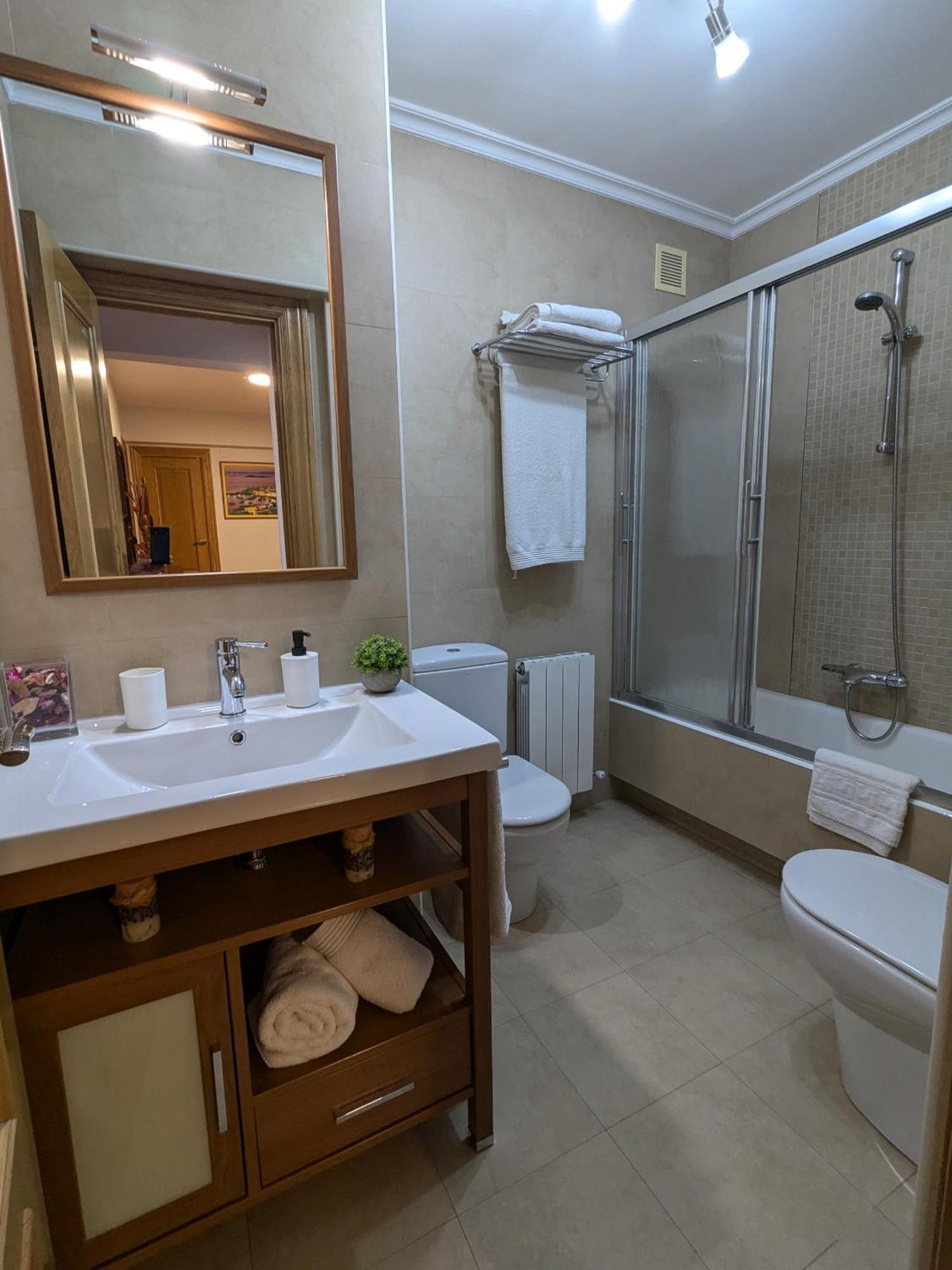 Apartamento Portugalete Gran Bilbao 3 Dormitorios - 3 Bedrooms Esterno foto